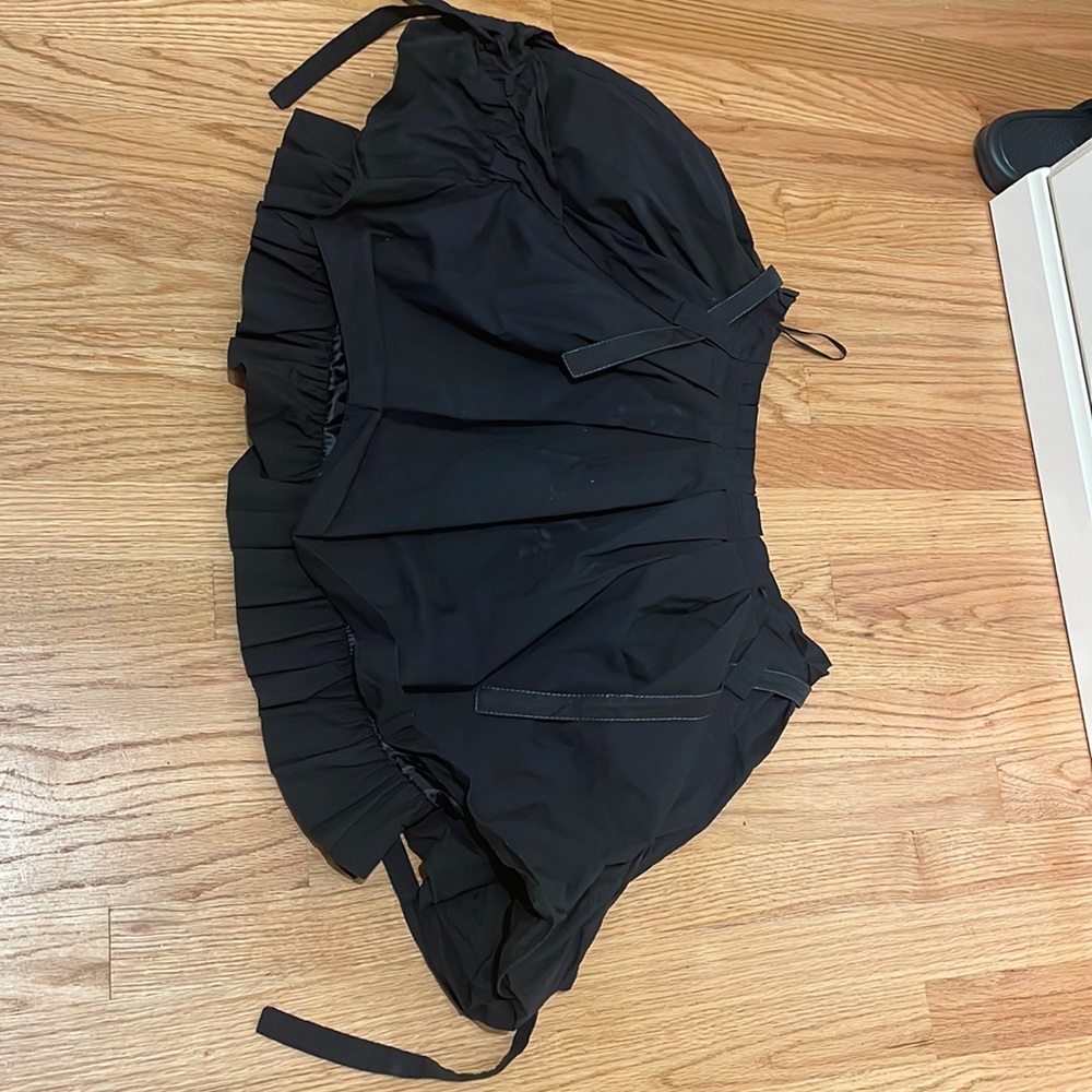 Black skirt